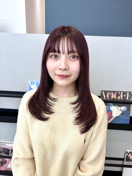 レイヤーカット×カシスピンクカラー