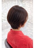 耳掛けも可愛いひし形シルエット×透明感カラー×小顔ショート