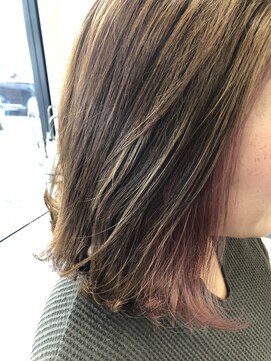 ベルポートヘア(Bellport hair) 桜色インナーカラー