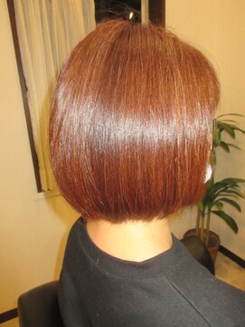コア フィール ア デイ(COIFFURE A DAY) 【M3D見附今町】サラサラボブ