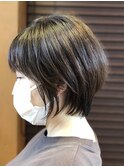 大人の丸みショート