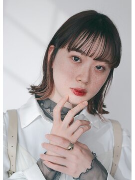 エンクス(enx) 外ハネ切りっぱなしボブ