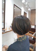 モアナ 逗子(MOANA)&nbsp;刈り上げボブスタイル