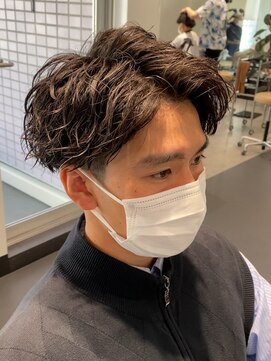 リップス 栄(LIPPS) ビジネスパーマかきあげショート