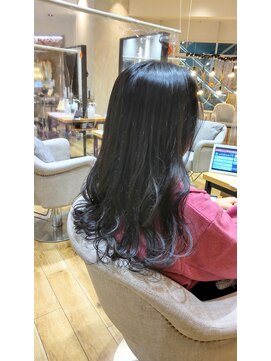 フィゼル あべのルシアス店(Aujua fizelle) ブルーのグラデーションカラー