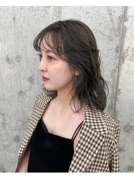 カフネ ジュントス ヨロ(Cafune' juntos YOLO) ミディアム/パーマ/デジタルパーマ