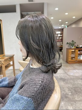 インビテーション 名古屋(invitation) ◎ミディアムレイヤー/オリーブグレージュ