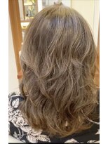 エムスリーヘアー 西千葉店(Mlll HAIR)&nbsp;20.30.40.50代にオススメ　大人ミディアムパーマ