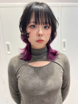 シュク 高円寺(SYUK) ミディアムウルフ/インナーカラー/レイヤカット【SYUK 高円寺】