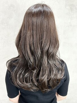 ルノン シェリー(LUNON cheliy) シルバーグレージュ/波巻き/ブリーチなし/髪質補修カラー