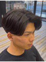 アフューズバイストゥー(Vfuse by StueW) センターパート×ニュアンスパーマ