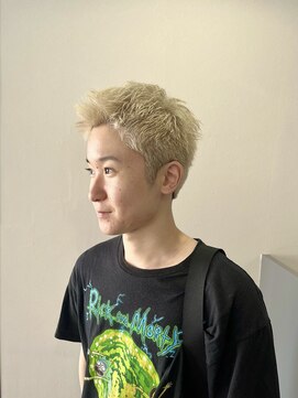 アンダーバーホワイト 広島 並木店(_WHITE) スパイキーショート