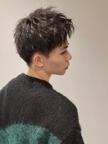 ハニー 町田(HONEY) スパイキーショートブルーブラックツーブロックスペインカール3