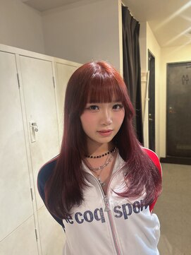 ロロネー(Lolonois) レイヤーカット×チェリーレッド