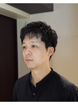 ビジョン 赤坂(vision) 決めすぎない。大人のニュアンスパーマショート。