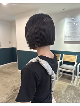 ヘアーブレイス(hair brace) 美シルエットボブ【荒井悠葵】