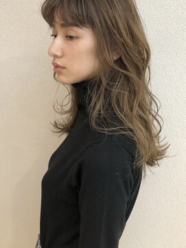 エイチ(811) クラゲヘア前下がりボブくるみちゃんヘアミルクティーグレージュ