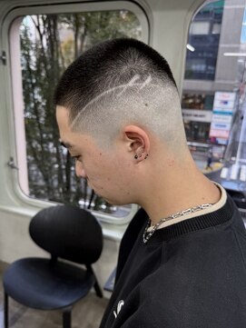 ニコ トウキョウ ロジック(nico TOKYO Logic) スキンフェードスパイキーショートパーマ短髪刈り上げ