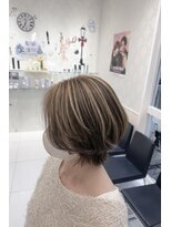 ヘアアンドビューティー クアトロ 戸祭店(QUATRO) 白髪ぼかし