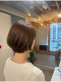 柔らかな丸みのナチュラルミニボブ