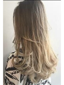 ヘアーアンドメイク アフロディーテ(APHRODITE) ブリーチ＆アッシュのホワイトグラデーション♪