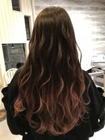 ヘアー ブランコ(hair Blanco)&nbsp;イルミナカラーで作るピンクグラデーション