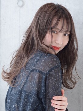 アトリエ フェム(atelier.fem) ロングウェーブ×アッシュベージュ