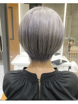 デイズ(days) 可愛い愛されショートマッシュボブ☆グレージュ透明感カラー原宿