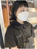 【三ツ井純】オン眉ぱっつん切りっぱなしボブブルーブラック