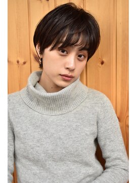 ブゾン(buZon) 【buZon ブゾン】大人可愛い黒髪前下がりショートボブ