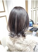 王道レイヤーボブ×色落ちで楽しむナチュラルハイライト