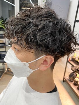 ピボット 北千住(PIVOT) PIVOT/北千住/波巻きスパイラルパーマ