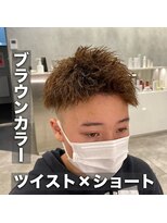 ルースト 西院店(ROOST)&nbsp;ツイストパーマ/ブラウンカラー/ツーブロック