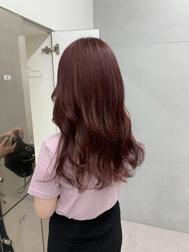 イオ ティラベント 鳳店(io tiravento) チェリーピンク　韓国風巻き髪