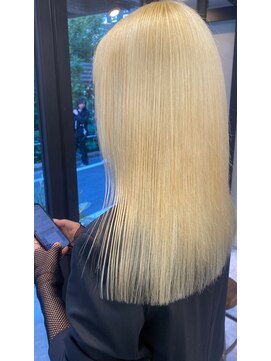 レーベン(LEBEN) ◎抜きっぱなしブリーチカラー◎