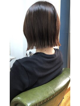 シキオ ヘアデザイン(SHIKIO HAIR DESIGN FUK) 警固外ハネボブ