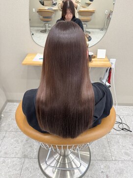 シカ 神戸三宮元町店(Cica) 髪質改善 トリートメント 三宮 神戸美容室 ストレート ベージュ