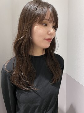 サロウィン 熊本上通り店(SALOWIN) ツヤと軽さが映える美髪ロングレイヤー