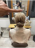 シンプル上品シニヨン