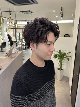 ナイロ(NiLO) ラフパーマ