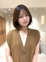 エンス 銀座(Ence)&nbsp;ダークアッシュブラウンミディアムレイヤー韓国巻き顔周りカット