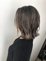 モナン(monan) ダークアッシュミディアムレイヤーダークブラウンイメチェン