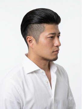 ワンワンオー バーバーショップ 博多店(@110 BARBER SHOP) メンズカット/フェード/濡れパン/バーバー/理容/博多/天神/眉毛