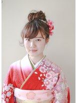 ホワイトルーム(White Room)&nbsp;振袖＋お団子スタイル◎