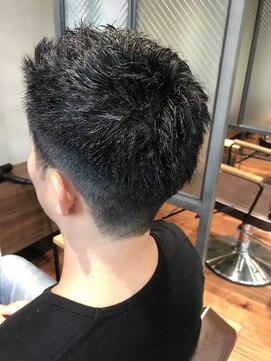 リバレッジ 広尾(Leverage) ビシカジ刈り上げメンズスッキリスタイル