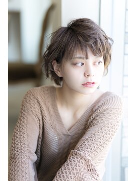 アミュエン バイ ティオル(Amu en by Tioll) ラフな抜け感小顔ショート