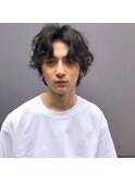 くせ毛風パーマ メンズミディアムスタイル『ショートレイヤー』