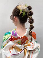 トルネード(TORNADO)&nbsp;浴衣ヘアアレンジ 玉ねぎヘア 夏のヘアアレンジ振袖ヘアアレンジ