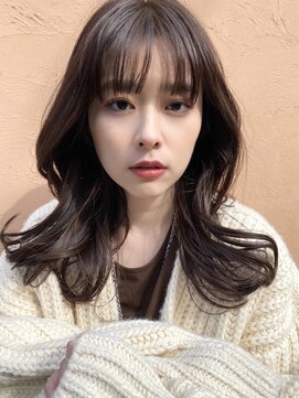 サンプラス(san+) 【マユコ】くびれミディふんわりミディアムレイヤーカット