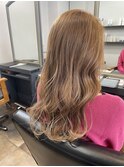 ハイトーンベージュ